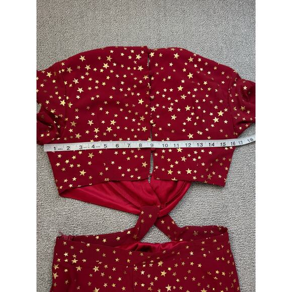 Boohoo Star Print Cut Out Skater Dress Red Gold US Size 8 - Picture 9 of 11